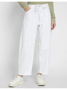 American Eagle - Women White Stretch Barrel Jeans