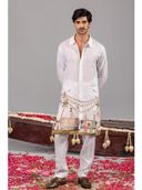 White color option, Currently selected