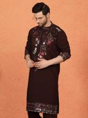 Maroon color option, Sold out, Currently selected
