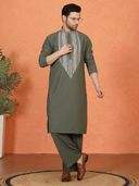 Olive color option, Currently selected