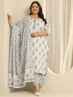 Extra love by Libas - Plus Size Off White Floral Printed Cotton Straight Suit Set With Dupatta