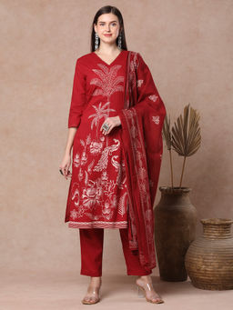 FASHOR - Flora Printed Straight Fit Kurta and Pant with Dupatta - Red (Set of 3)