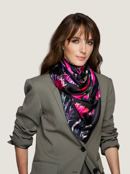 Waraq - Ebony Rose Vegan Satin Stole