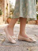 Cream color option