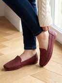 Maroon color option