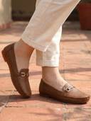 Brown color option