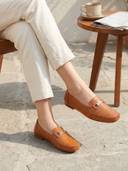 Tan color option, Currently selected