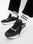 Black color option, Sold out, Currently selected