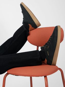 ZEESH - Men Black CHARCOAL Sneakers