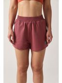 Maroon color option, Currently selected