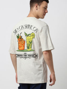 Bewakoof - Air 1.0 Men Off White Sip On Graphic Printed Oversized T-Shirt