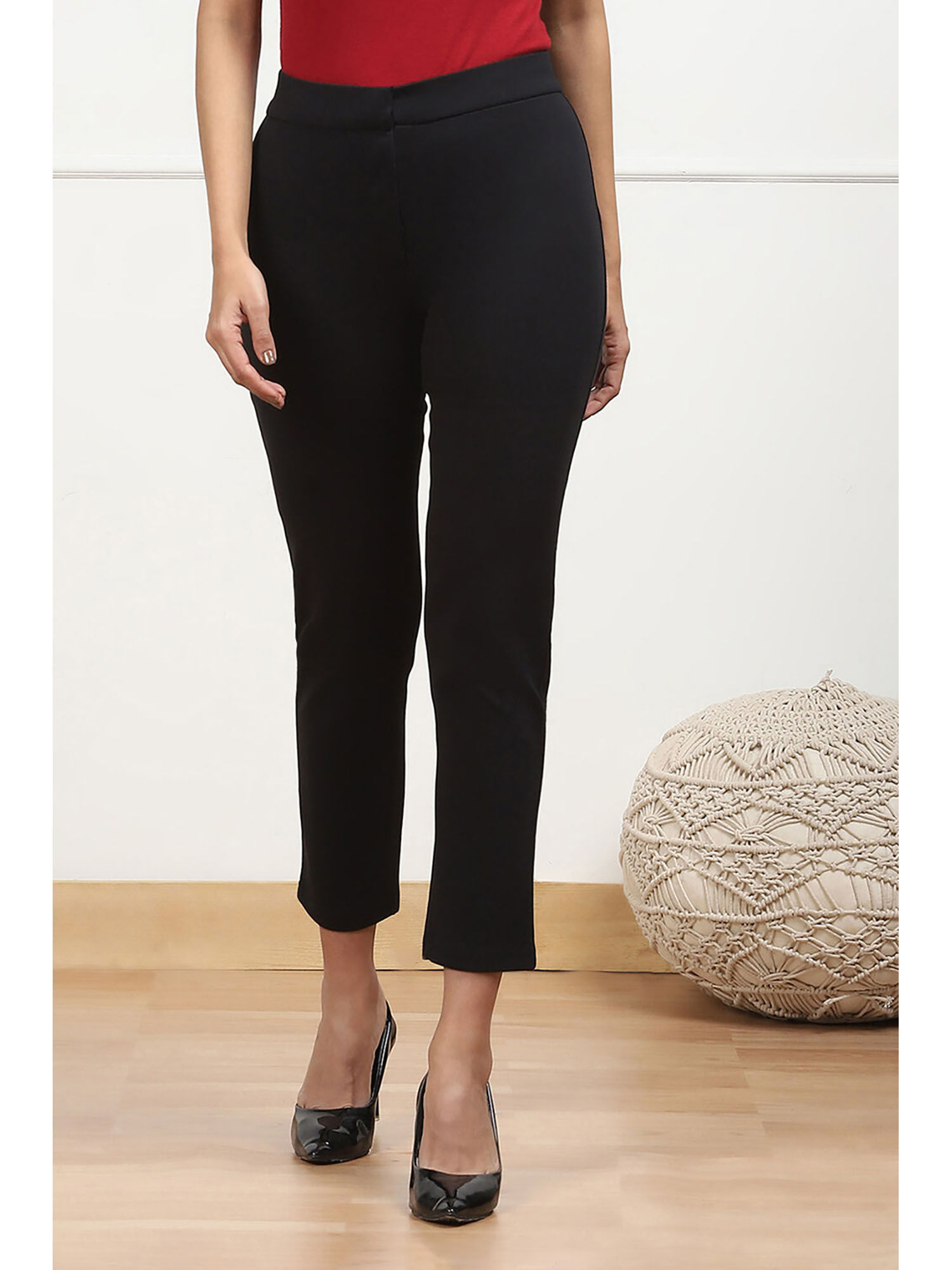 biba Womens Black Solid Stretchable Slim Fit Pant-picture-14
