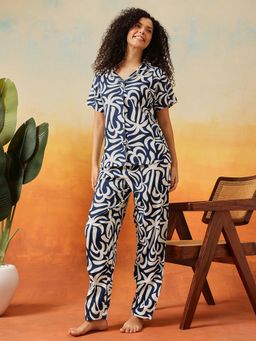 Clovia - Women Navy Blue Printed Shirt and Pyjama
