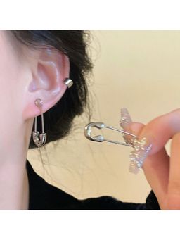 ESTAILO FASHION - Silver Sleek Rebel Iron Pins Earrings for Women