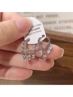 ESTAILO FASHION - White Stilla Pure Drops Earrings for Women