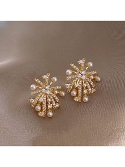 ESTAILO FASHION - White Golden Aster Blooms Earrings