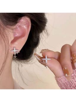 ESTAILO FASHION - White Midnight Saint Tiers Earrings