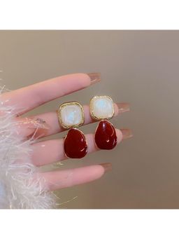 ESTAILO FASHION - Maroon Linear Wine Drops Earrings