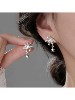 ESTAILO FASHION - White Moonlit Comet Earrings