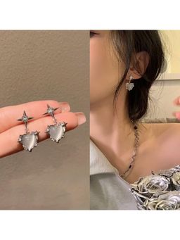 ESTAILO FASHION - White Star Gaze Drop Hearts Earrings