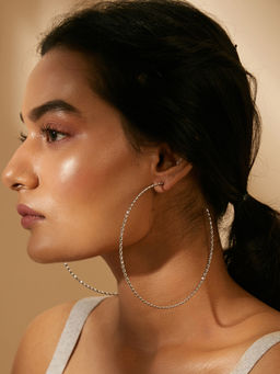 Pipa Bella by Nykaa Fashion - Minimal Textured Silver Hoops