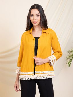 Deebaco - Women Yellow Lace Detailed Shirt