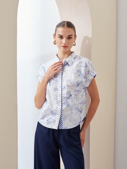 Latin Quarters - Women White Floral Collared Casual Shirt