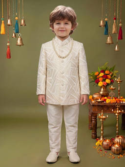 ETHNIKS NEURON - Satin Woven Design Ethnic Kurta With Trousers & Mala