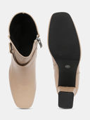 Beige color option, Sold out, Currently selected