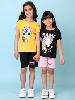 Kuchipoo - Girls Regular Fit Cotton T-Shirts and Shorts (Set of 2)