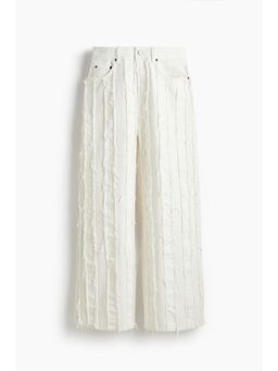 H&M - Women White Frayed Jeans