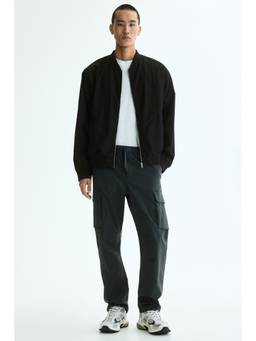 H&M - Men Black Lightweight Bomber Jacket