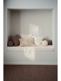 H&M - Beige Jacquard-Weave Cushion Cover
