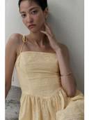 Yellow color option, Currently selected