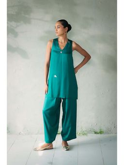 CANOOPI - Women Green Soar High Kurti with Pant Set