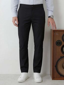 WROGN - Men Black Straight Fit Solid Trouser