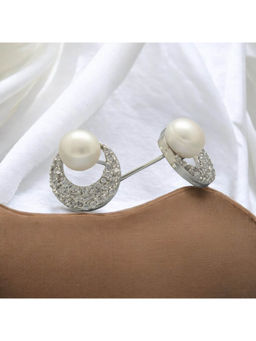 Sri Jagdamba Pearls - Iraja Pearl Earrings