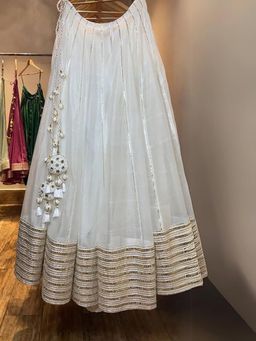 Taraasi - Jugnu White Handloom Chanderi Silk Kalidar Ghaghara Skirt