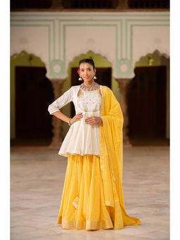 Taraasi - BOOND' Cream Mulmul Cotton Kalidar Kurta