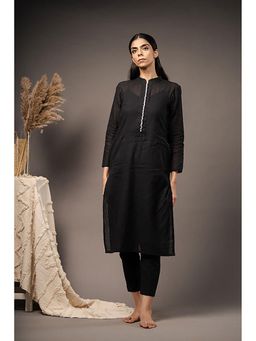 Taraasi - GUFTGOO' Black Handwoven Muslin Cotton Kurta