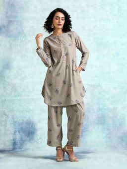 trueBrowns - Sage Printed Velvet Kurta (Set of 2)