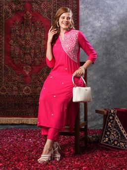 Gahan - Rayon Floral Embroidered Pink Kurta with Pant (Set of 2)