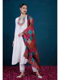 Gahan - Off White Zari Embroidered Kurta with Pant & Bandhej Printed Dupatta