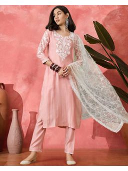 Gahan - Peach Legend Chain Stitch Embroidered Kurta with Pant & Dupatta