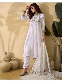 Gahan - Off White Vichitra Zari Sequence Embroidered Kurta with Pant & Dupatta