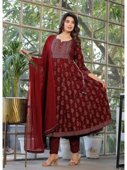 Gahan - Womens Maroon Rayon Anarkali Kurta with Pant & Dupatta