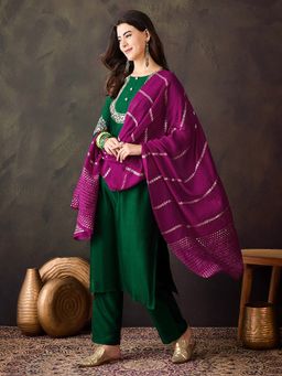 Gahan - Green Vichitra Zari Sequence Embroidered Kurta with Pant & Dupatta