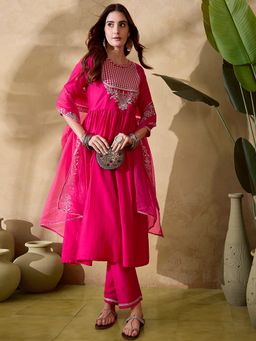 Gahan - Pink Bitaliyan Zari Sequin Embroidered Kurta with Pant & Dupatta