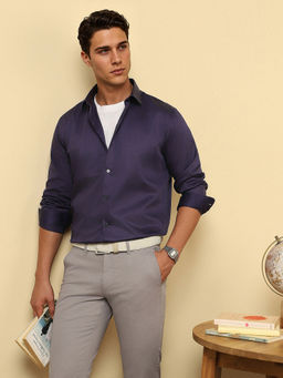 Van Heusen - Men Purple Slim Fit Solid Full Sleeves Party Shirt