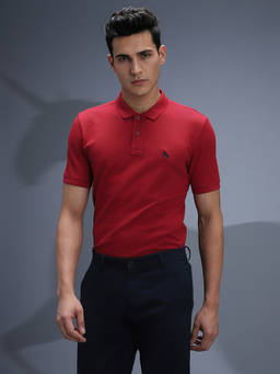 Van Heusen - Men Maroon Solid Polo T-shirt